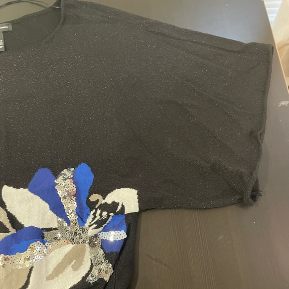 INC Floral Sequence Cotton Short Sleeve Sweater *Like New*. Size M - Picture 6 of 8